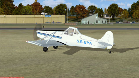 Segelflygklubbens dragkärra Piper PA-25 SE-EYA