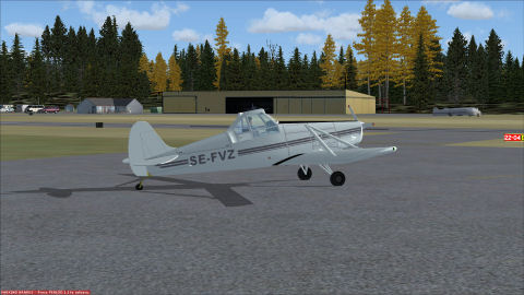 Segelflygklubbens dragkärra Piper PA-25 SE-FVZ